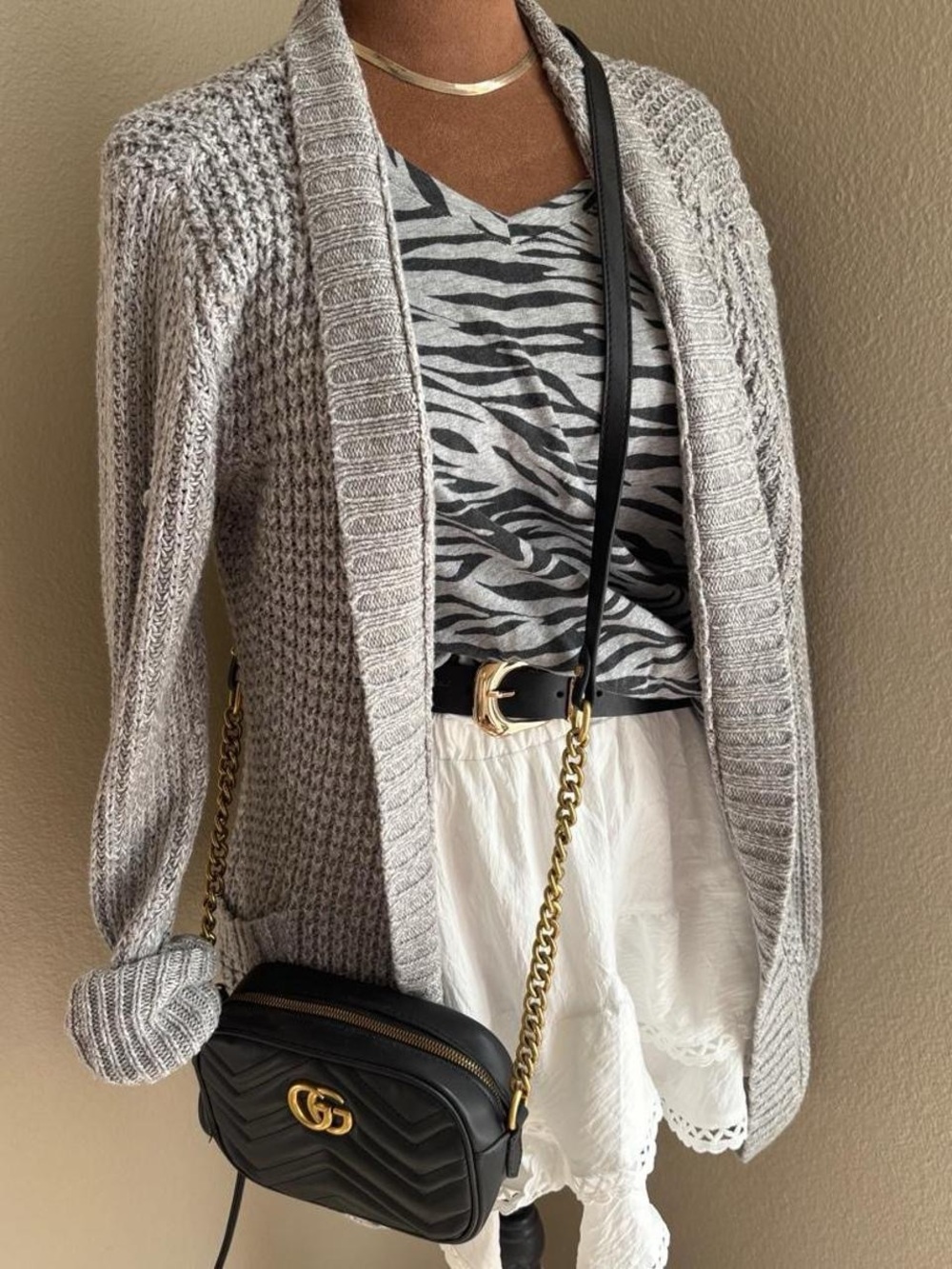 Boho Gray & white cardigan size L